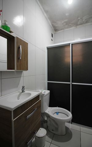 Casa à venda com 100m², 3 quartos e 2 vagasBanheiro Social 1