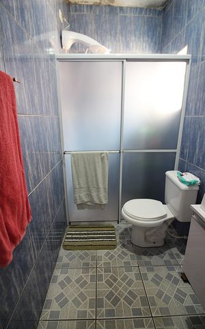 Casa à venda com 100m², 3 quartos e 2 vagasSuíte Edícula Banheiro