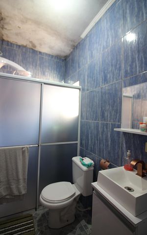 Casa à venda com 100m², 3 quartos e 2 vagasSuíte Edícula Banheiro