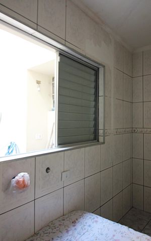 Casa à venda com 100m², 3 quartos e 2 vagasQuarto de Serviço