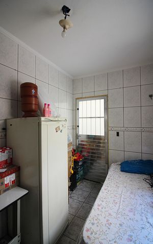 Casa à venda com 100m², 3 quartos e 2 vagasQuarto de Serviço