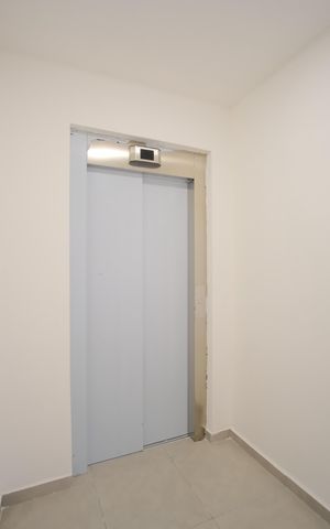 Apartamento à venda com 42m², 2 quartos e sem vagaÁrea comum