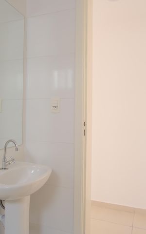 Apartamento à venda com 42m², 2 quartos e sem vagaBanheiro