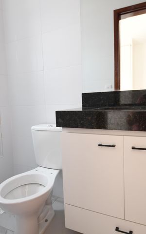 Apartamento para alugar com 55m², 2 quartos e 1 vagaBanheiro 1