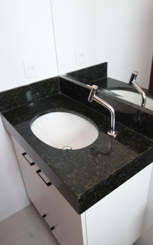 Apartamento para alugar com 55m², 2 quartos e 1 vagaBanheiro 1