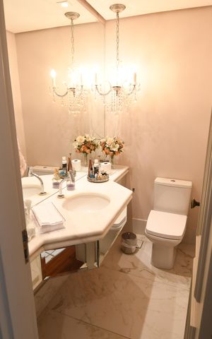 Apartamento à venda com 306m², 4 quartos e 3 vagasLavabo