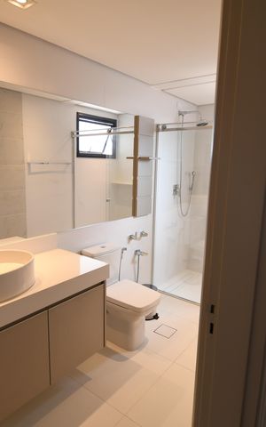 Apartamento à venda com 306m², 4 quartos e 3 vagasBanheiro 3