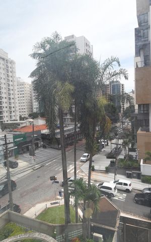 Apartamento à venda com 306m², 4 quartos e 3 vagasSala TV - Vista