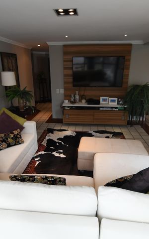 Apartamento à venda com 306m², 4 quartos e 3 vagasSala TV