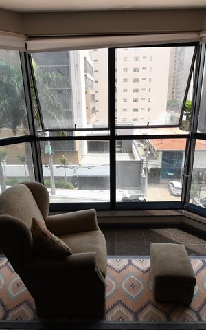 Apartamento à venda com 306m², 4 quartos e 3 vagasQuarto 4 - Suíte Sacada