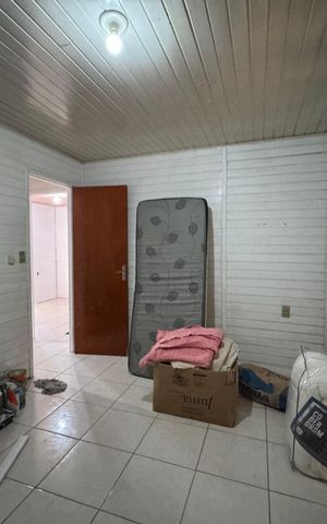 Casa à venda com 140m², 3 quartos e 2 vagas Casa à venda com 140m², 3 quartos e 2 vagasQuarto