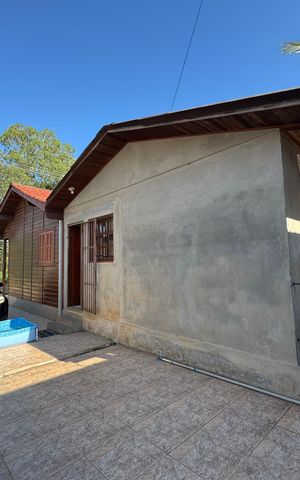 Casa à venda com 140m², 3 quartos e 2 vagas Casa à venda com 140m², 3 quartos e 2 vagasÁrea comum