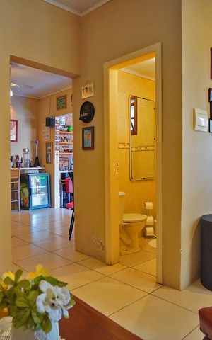 Casa à venda com 250m², 3 quartos e 2 vagasSala 2