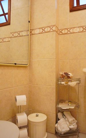 Casa à venda com 250m², 3 quartos e 2 vagasLavabo