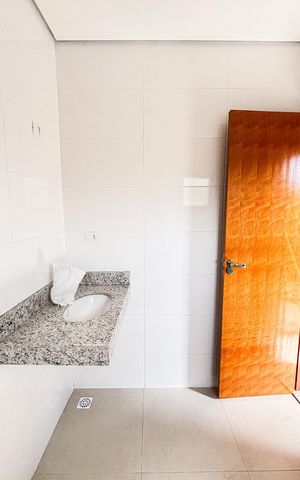Casa à venda com 126m², 3 quartos e 3 vagasBanheiro da Suíte 1
