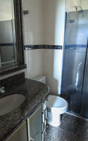 Apartamento à venda com 126m², 3 quartos e 2 vagas Apartamento à venda com 126m², 3 quartos e 2 vagasBanheiro