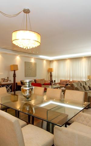 Apartamento à venda com 185m², 3 quartos e 1 vaga Apartamento à venda com 185m², 3 quartos e 1 vagaSala de Estar e Jantar
