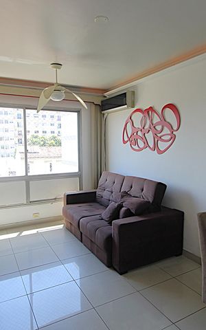 Apartamento à venda com 62m², 2 quartos e 1 vagaSala