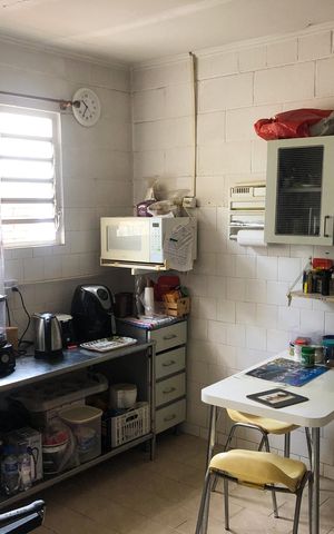 Casa à venda com 210m², 3 quartos e 8 vagas Casa à venda com 210m², 3 quartos e 8 vagasCozinha