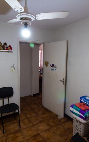 Casa à venda com 210m², 3 quartos e 8 vagas Casa à venda com 210m², 3 quartos e 8 vagasQuarto 2