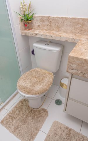 Apartamento à venda com 67m², 3 quartos e 1 vaga Apartamento à venda com 67m², 3 quartos e 1 vagaBanheiro da suíte