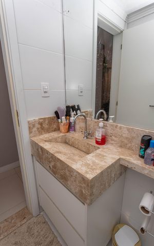 Apartamento à venda com 67m², 3 quartos e 1 vaga Apartamento à venda com 67m², 3 quartos e 1 vagaBanheiro social