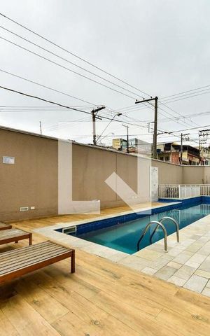Apartamento à venda com 51m², 2 quartos e 1 vaga Apartamento à venda com 51m², 2 quartos e 1 vagaÁrea comum - Piscina