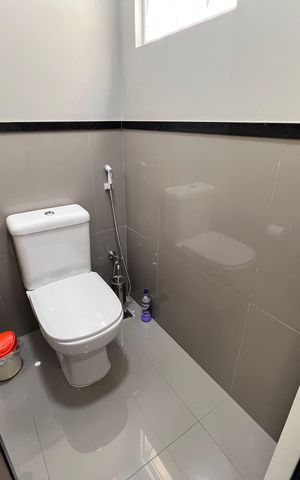 Casa de condomínio à venda com 210m², 3 quartos e 2 vagas Casa de condomínio à venda com 210m², 3 quartos e 2 vagasLavabo