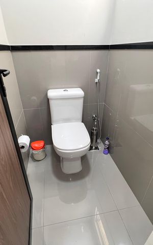 Casa de condomínio à venda com 210m², 3 quartos e 2 vagas Casa de condomínio à venda com 210m², 3 quartos e 2 vagasLavabo