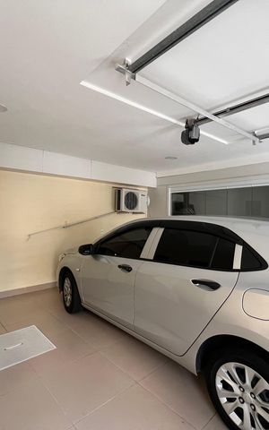 Casa de condomínio à venda com 210m², 3 quartos e 2 vagas Casa de condomínio à venda com 210m², 3 quartos e 2 vagasGaragem