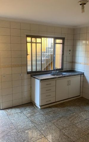 Casa à venda com 125m², 4 quartos e 2 vagas