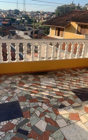 Casa à venda com 125m², 4 quartos e 2 vagas