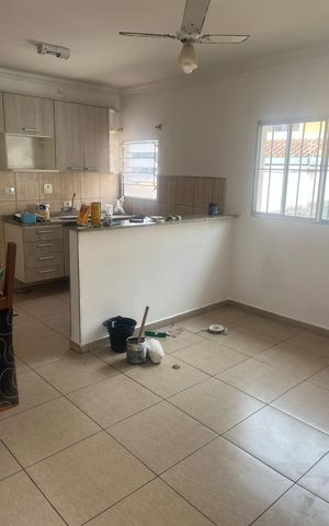 Casa à venda com 125m², 4 quartos e 2 vagas