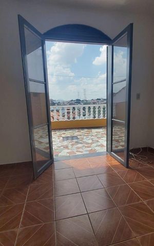 Casa à venda com 125m², 4 quartos e 2 vagas