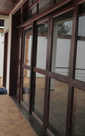Casa à venda com 652m², 5 quartos e 5 vagasÁrea externa