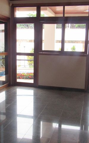 Casa à venda com 652m², 5 quartos e 5 vagasSala