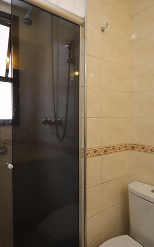 Apartamento à venda com 74m², 3 quartos e 2 vagasBanheiro da Suíte