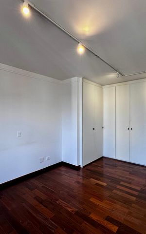 Apartamento à venda com 227m², 3 quartos e 3 vagas Apartamento à venda com 227m², 3 quartos e 3 vagasSuíte 1
