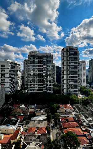 Apartamento à venda com 227m², 3 quartos e 3 vagas Apartamento à venda com 227m², 3 quartos e 3 vagasVista da Sala
