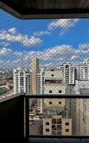 Apartamento à venda com 227m², 3 quartos e 3 vagas Apartamento à venda com 227m², 3 quartos e 3 vagasSacada Suíte 1