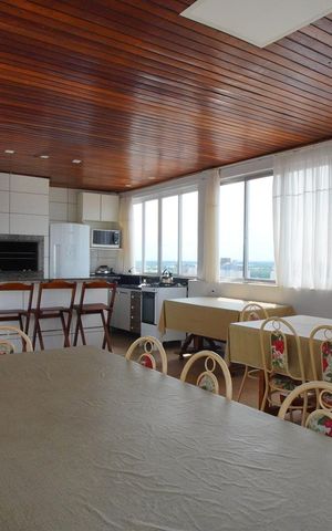 Apartamento à venda com 141m², 3 quartos e sem vagaÁrea comum - Salão de Festas