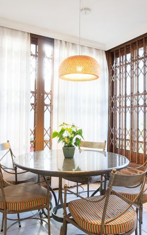 Casa de condomínio à venda com 166m², 3 quartos e 2 vagasSala