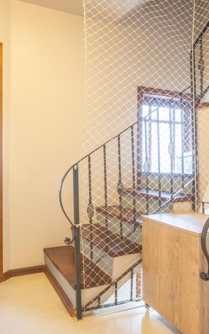 Casa de condomínio à venda com 166m², 3 quartos e 2 vagasCorredor