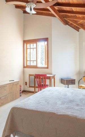 Casa de condomínio à venda com 166m², 3 quartos e 2 vagasQuarto 3 - Suíte