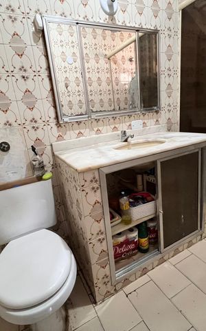 Apartamento à venda com 80m², 3 quartos e sem vaga Apartamento à venda com 80m², 3 quartos e sem vagaBanheiro Social