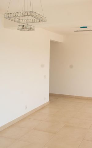 Apartamento para alugar com 134m², 3 quartos e 2 vagas Apartamento para alugar com 134m², 3 quartos e 2 vagasSALA