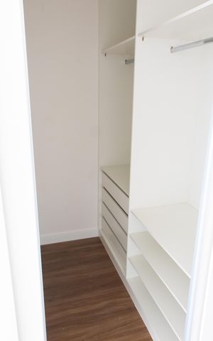 Apartamento para alugar com 134m², 3 quartos e 2 vagas Apartamento para alugar com 134m², 3 quartos e 2 vagasCLOSET