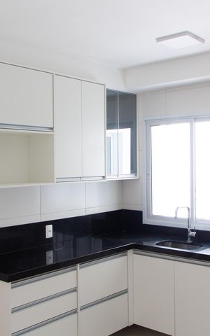 Apartamento para alugar com 134m², 3 quartos e 2 vagas Apartamento para alugar com 134m², 3 quartos e 2 vagasCOZINHA