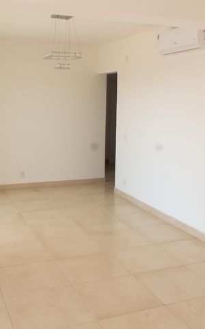 Apartamento para alugar com 134m², 3 quartos e 2 vagas Apartamento para alugar com 134m², 3 quartos e 2 vagasSALA