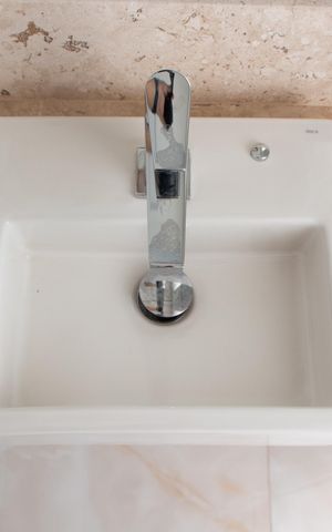 Apartamento para alugar com 134m², 3 quartos e 2 vagas Apartamento para alugar com 134m², 3 quartos e 2 vagasLAVABO